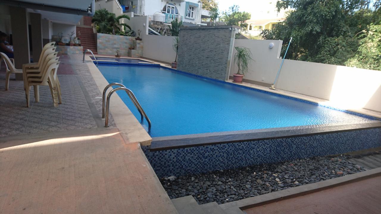 Luxor Appartement Flic-en-Flacq Exterior foto